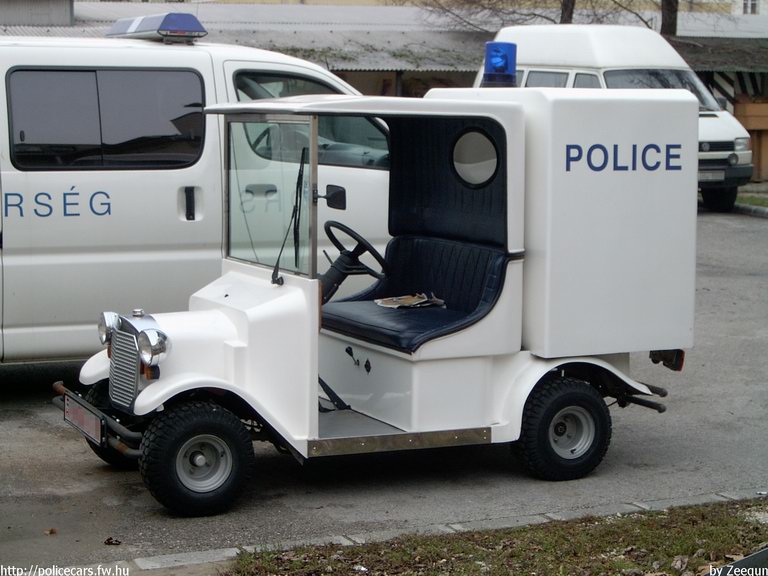 Intermotor Melex Retro, fotó: Zeegun
Keywords: rendőrség rendőr rendőrautó magyar Magyarország YAN-418 hungarian Hungary police policecar
