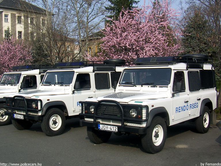 Land Rover Defender, fotó: Fernando
Keywords: rendőrség rendőr rendőrautó magyar Magyarország JOY-412 JOY-413 hungarian Hungary police policecar