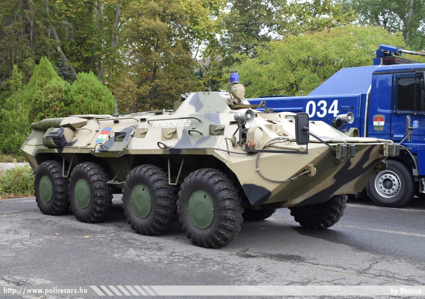 BTR-80, fotó: Bbazsa
Keywords: rendőrség rendőr rendőrautó magyar Magyarország hungarian Hungary police policecar 