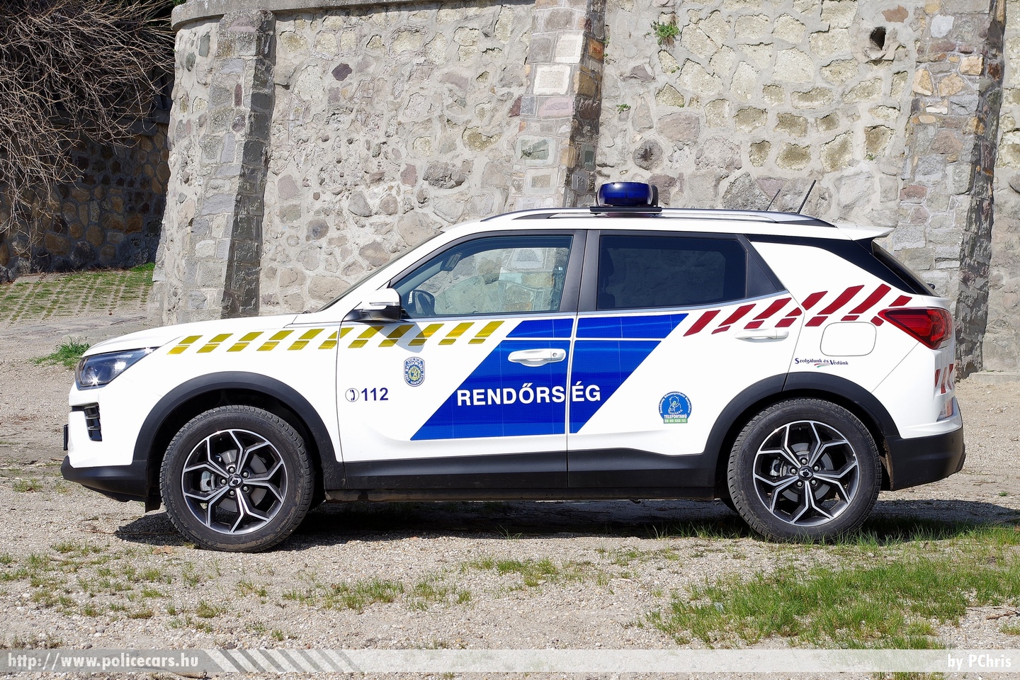 SsangYong Korando, fotó: PChris
Keywords: rendőr rendőrautó rendőrség magyar Magyarország hungarian Hungary police policecar AEFH-633