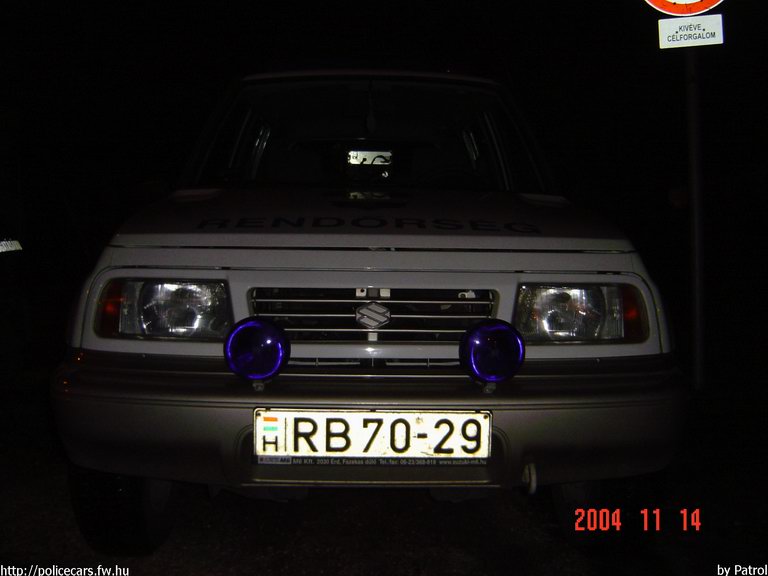 Suzuki Vitara, fotó: Patrol
Keywords: rendőr rendőrautó rendőrség magyar Magyarország RB70-29