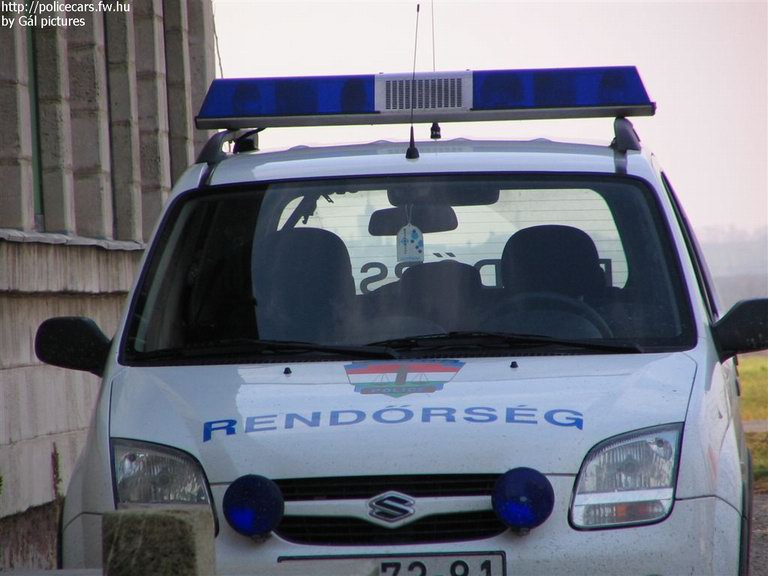 Suzuki Ignis, fotó: Gál András
Keywords: rendőr rendőrautó rendőrség magyar Magyarország magyar Magyarország RB73-81
