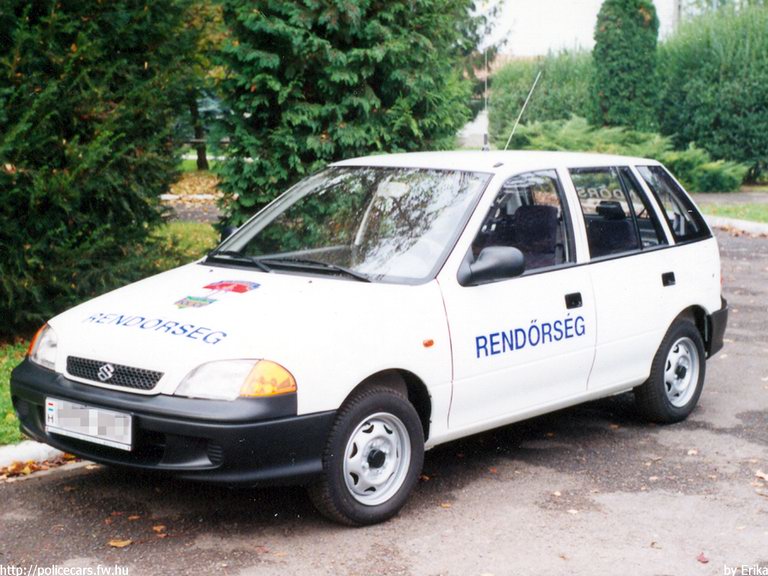 Suzuki Swift, fotó: Erika
Keywords: rendőr rendőrautó rendőrség magyar Magyarország