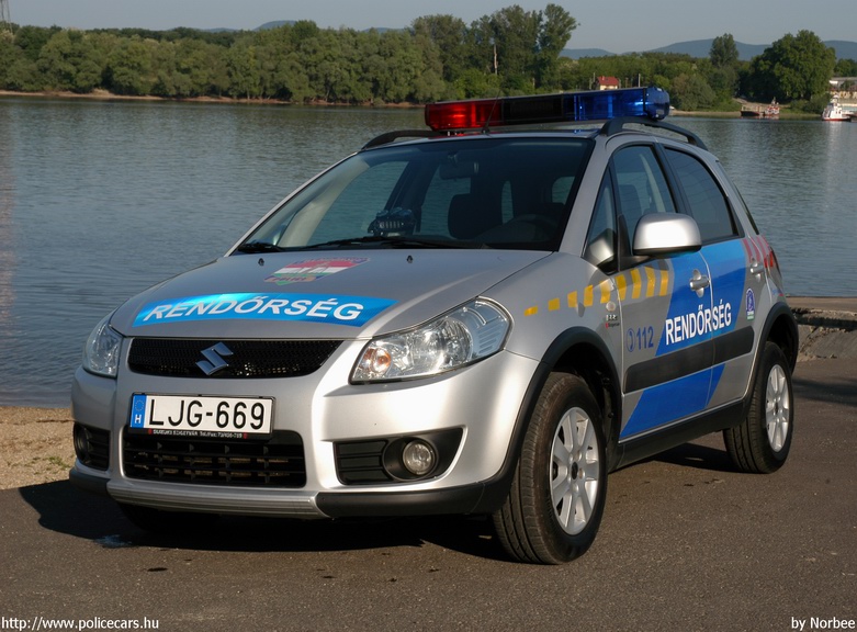 Suzuki SX4 4x4, fotó: Norbee
Keywords: rendőr rendőrautó rendőrség magyar Magyarország LJG-669