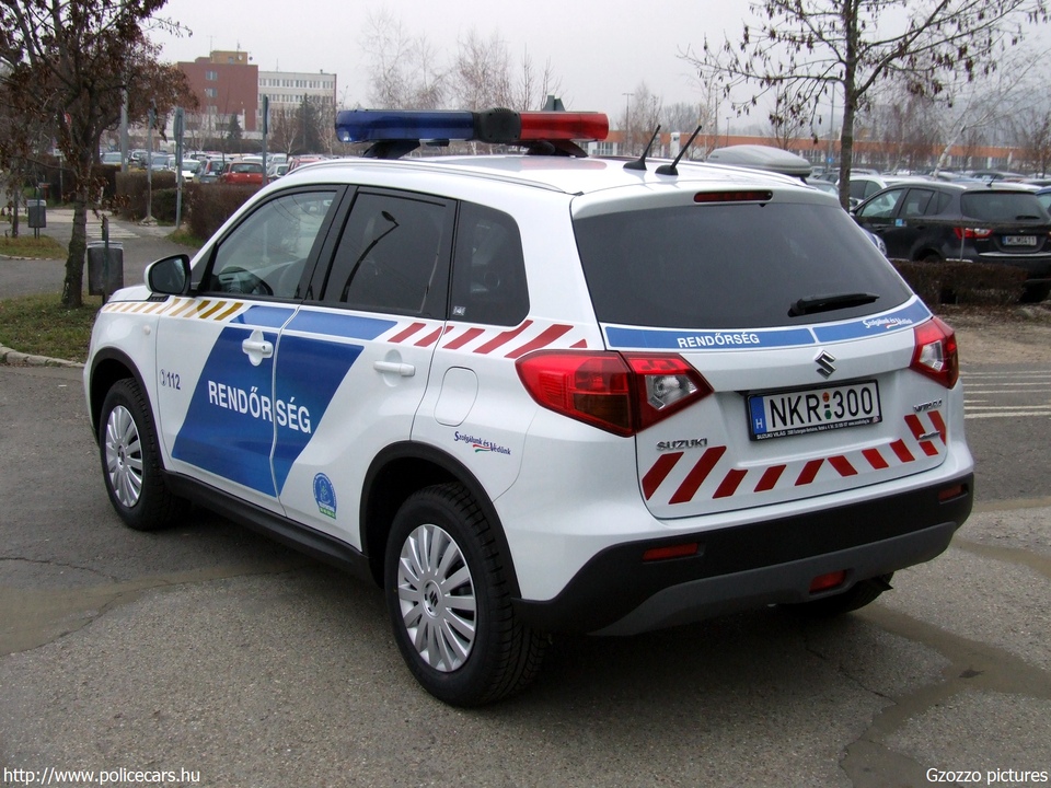 Suzuki Vitara, fotó: Gzozzo pictures
Keywords: rendőr rendőrautó rendőrség magyar Magyarország NKR-300 hungarian Hungary police policecar