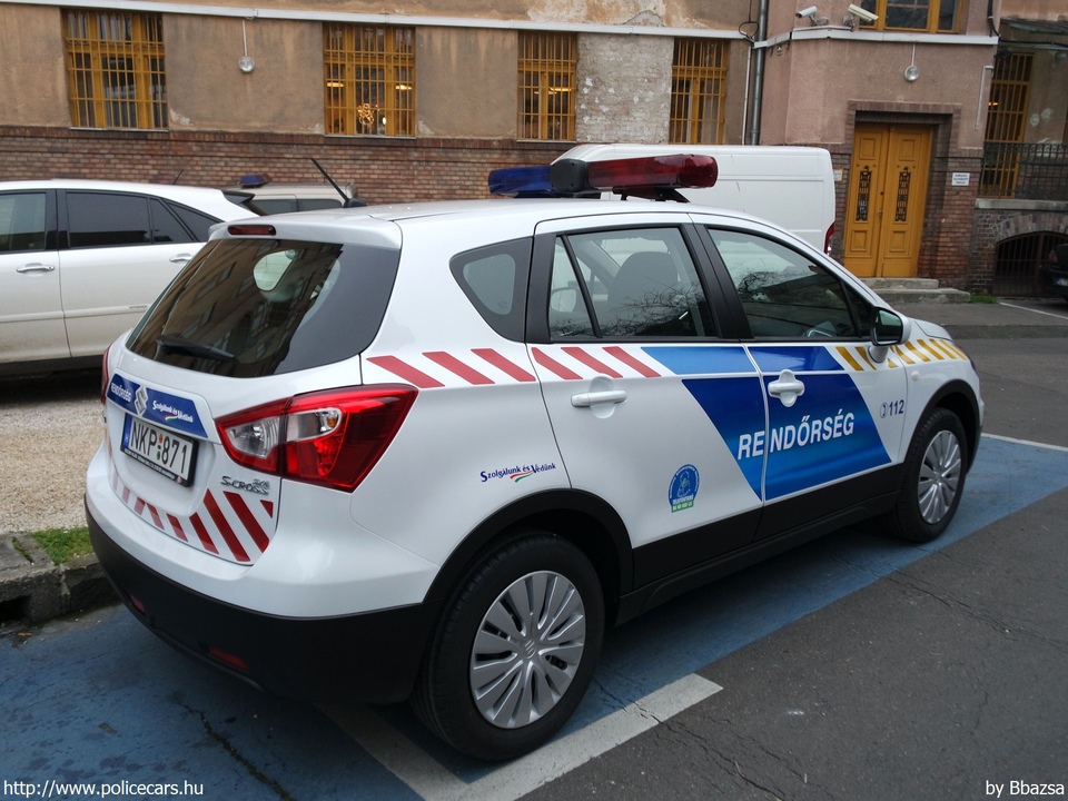 Suzuki SX4 S-Cross, fotó: Bbazsa
Keywords: rendőr rendőrautó rendőrség magyar Magyarország NKP-871 hungarian Hungary police policecar