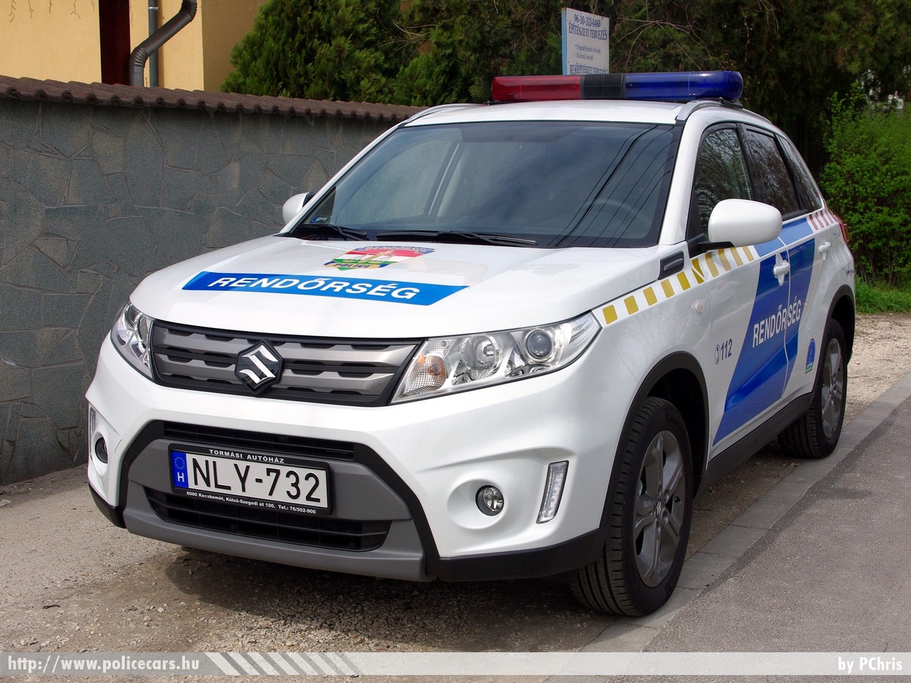 Suzuki Vitara, fotó: PChris
Keywords: rendőr rendőrautó rendőrség magyar Magyarország NLY-732 hungarian Hungary police policecar