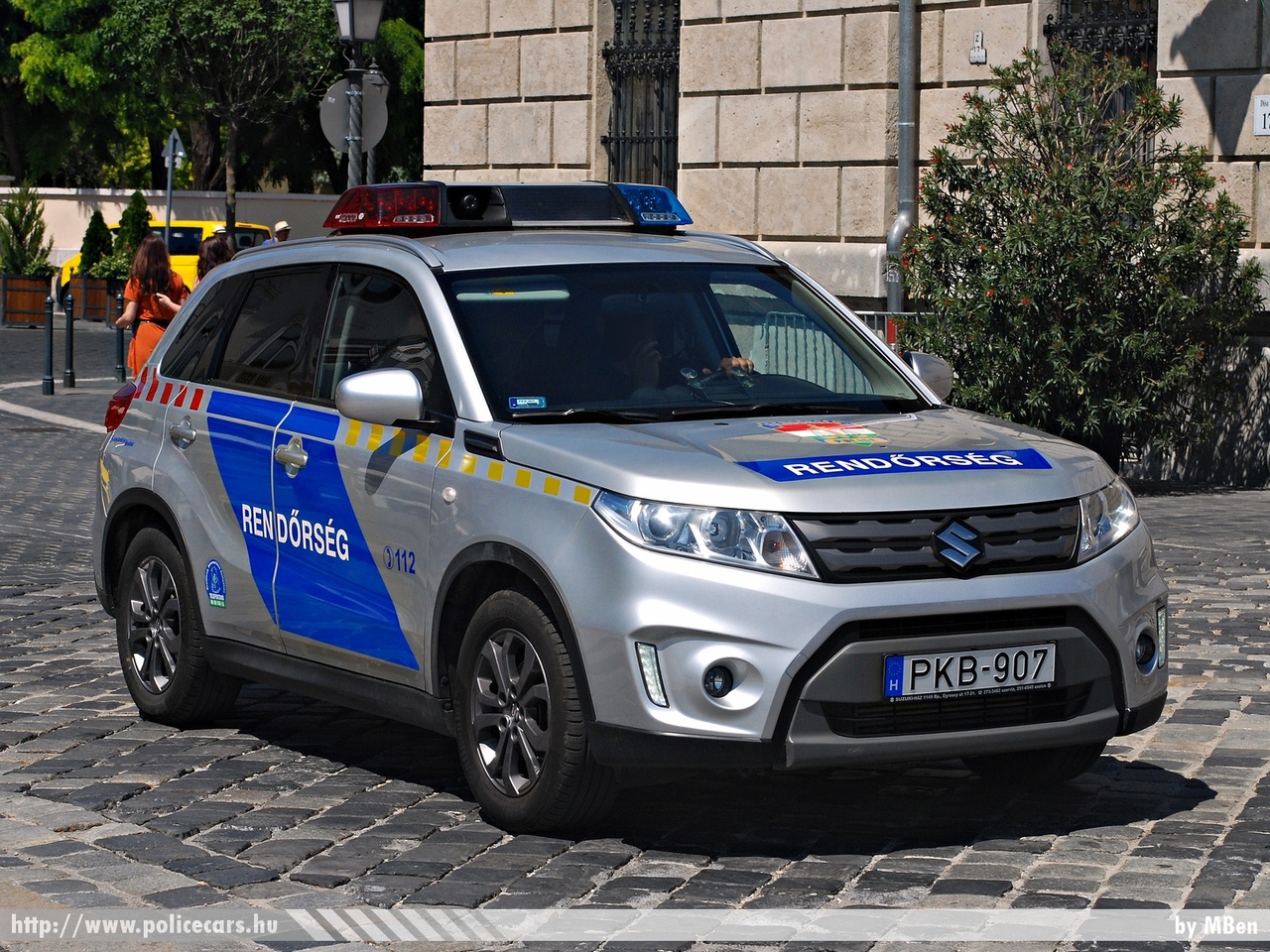 Suzuki Vitara, fotó: MBen
Keywords: magyar Magyarország rendőr rendőrautó rendőrség Hungary hungarian police policecar PKB-907