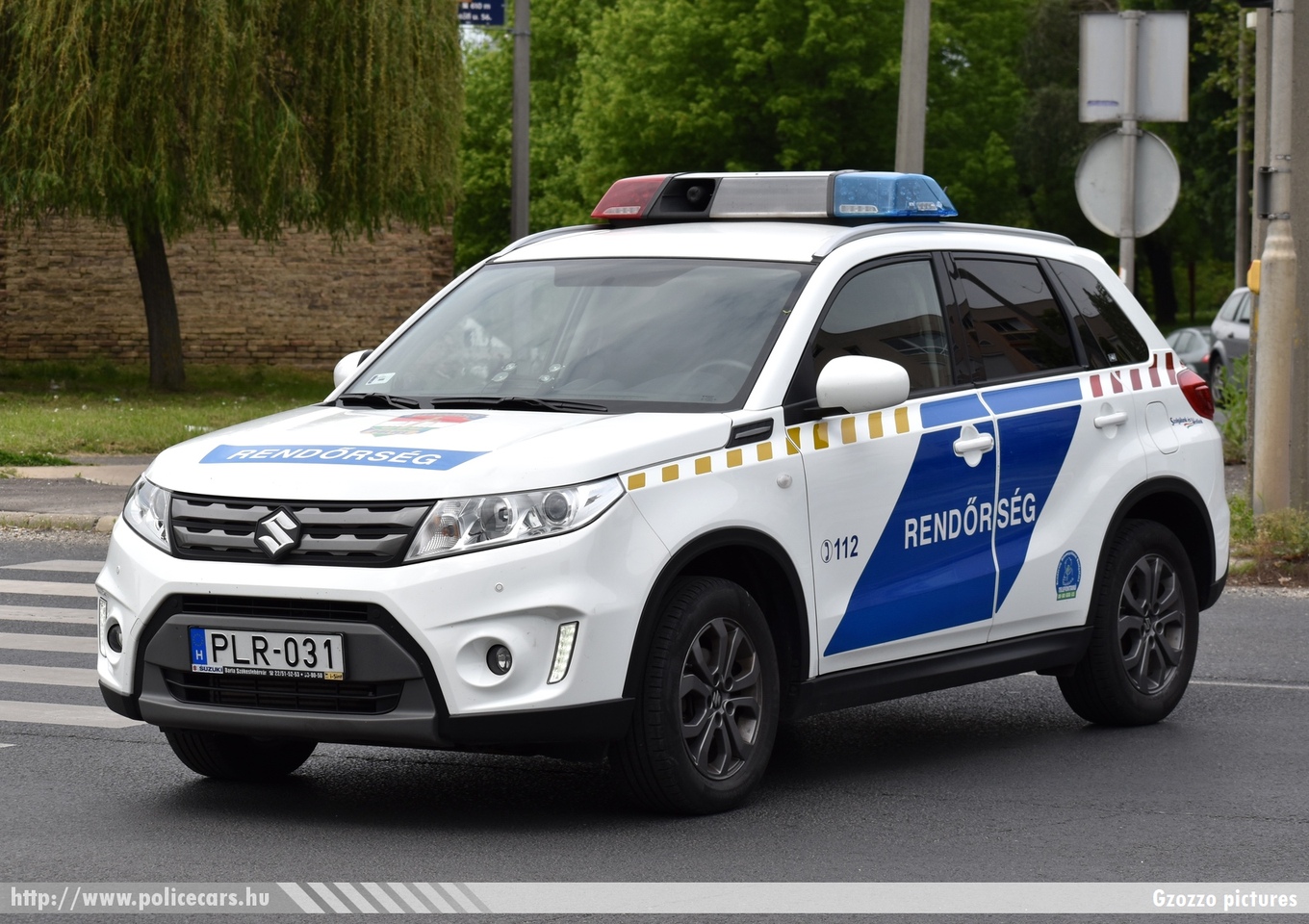 Suzuki Vitara, fotó: Gzozzo pictures
Keywords: magyar Magyarország rendőr rendőrautó rendőrség Hungary hungarian police policecar PLR-031