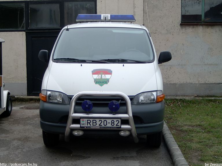 Toyota Hiace, fotó: Zeegun
Keywords: rendőr rendőrautó rendőrség RB20-82 magyar Magyarország police policecar Hungary hungarian