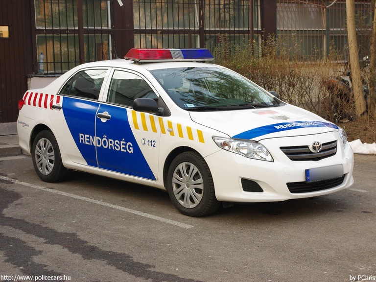 Toyota Corolla, fotó: PChris
Keywords: rendőr rendőrautó rendőrség magyar Magyarország police policecar Hungary hungarian