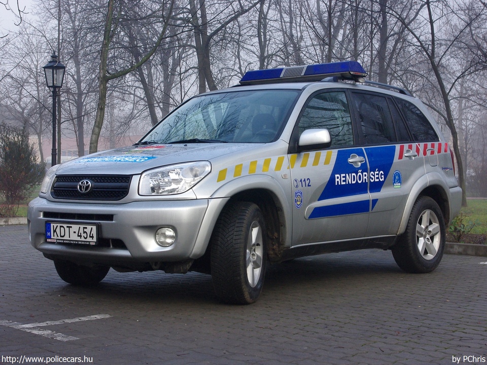 Toyota RAV4, fotó: PChris
Keywords: rendőr rendőrautó rendőrség magyar Magyarország police policecar Hungary hungarian KDT-454