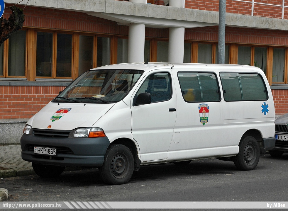 Toyota Hiace, fotó: MBen
Keywords: magyar Magyarország rendőr rendőrautó rendőrség HKP-855 Hungary hungarian police policecar