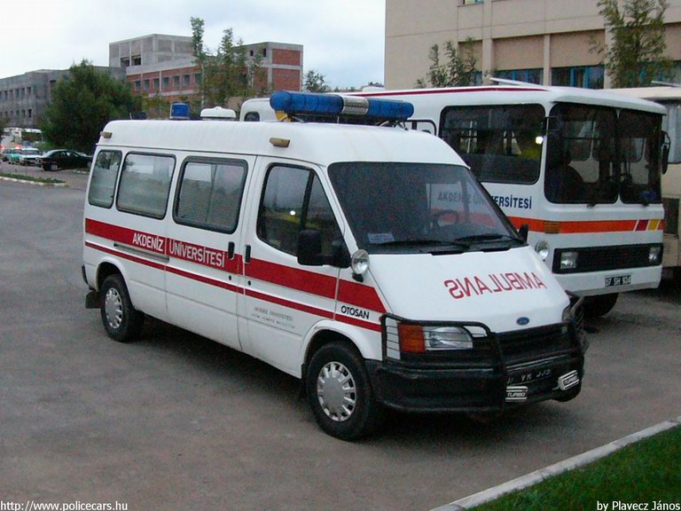 Ford Transit, fotó: Plavecz János
Keywords: mentő mentőautó török Törökország