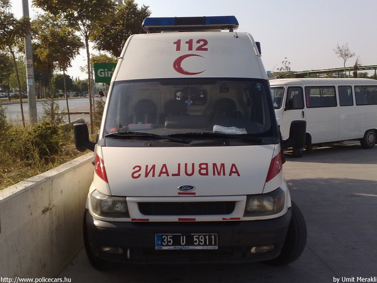 Ford Transit, fotó: Umit Merakli 
Keywords: mentő mentőautó török Törökország