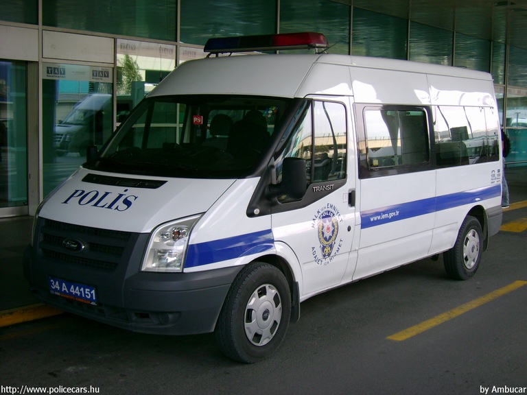 Ford Transit, fotó: Ambucar
Keywords: rendőr rendőrautó rendőrség török Törökország