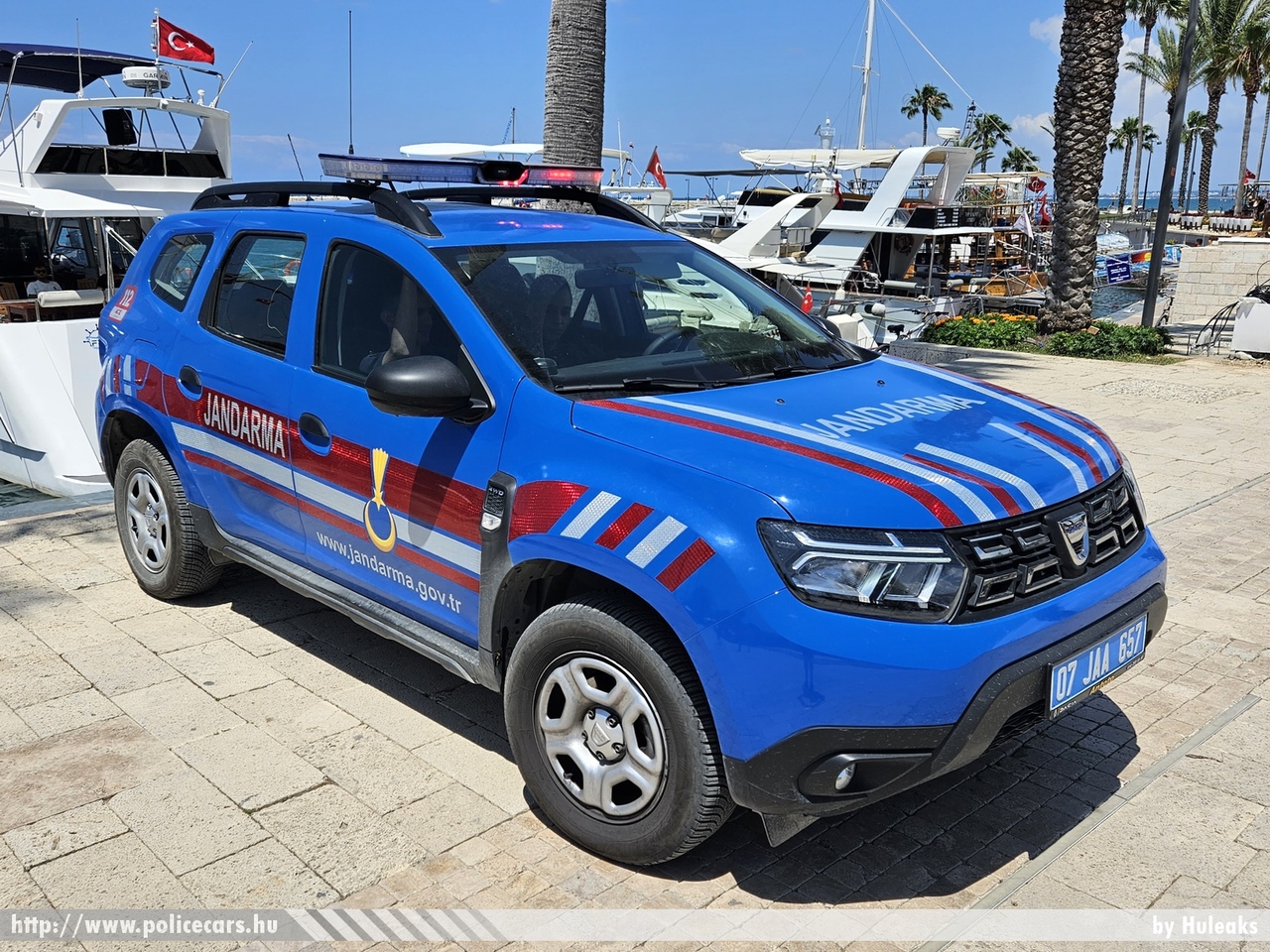 Dacia Duster, Jandarma, fotó: Huleaks
Keywords: török Törökország turkish turkiye turkey csendőrség