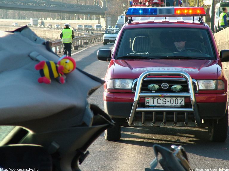 Mazda B2500, Budapest, Fõvárosi Tûzoltóparancsnokság, fotó: Baranyai Cser István
Keywords: HÖT tûzoltóautó tûzoltó TCS-002 tûzoltóság magyar Magyarország fire firetruck Hungary hungarian