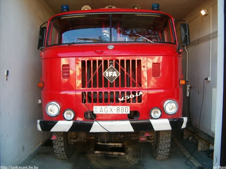 IFA W50, Bácsalmási Önkéntes Tûzoltóság, fotó: Mani
Keywords: ÖT tûzoltóautó magyar Magyarország tûzoltó tûzoltóság AGX-880 fire firetruck Hungary hungarian