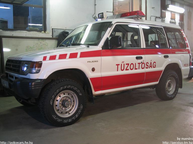 Mitsubishi Pajero, Pécsi Hivatásos Önkormányzati Tûzoltóság, fotó: maestro
Keywords: HÖT tûzoltóautó magyar Magyarország tûzoltó tûzoltóság GKZ-369 fire firetruck Hungary hungarian