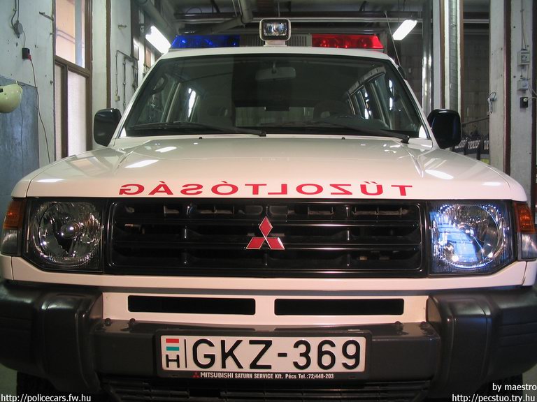 Mitsubishi Pajero, Pécsi Hivatásos Önkormányzati Tûzoltóság, fotó: maestro
Keywords: HÖT tûzoltóautó magyar Magyarország tûzoltó tûzoltóság GKZ-369 fire firetruck Hungary hungarian