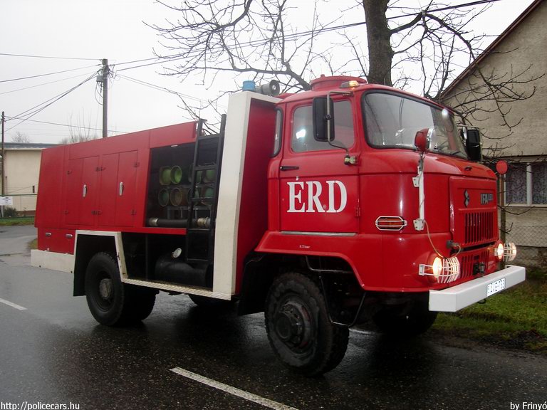 Ifa L60, Érdi Hivatásos Önkormányzati Tûzoltóság, fotó: Frinyó
Keywords: HÖT tûzoltóautó magyar Magyarország tûzoltó tûzoltóság AVE-733 fire firetruck Hungary hungarian