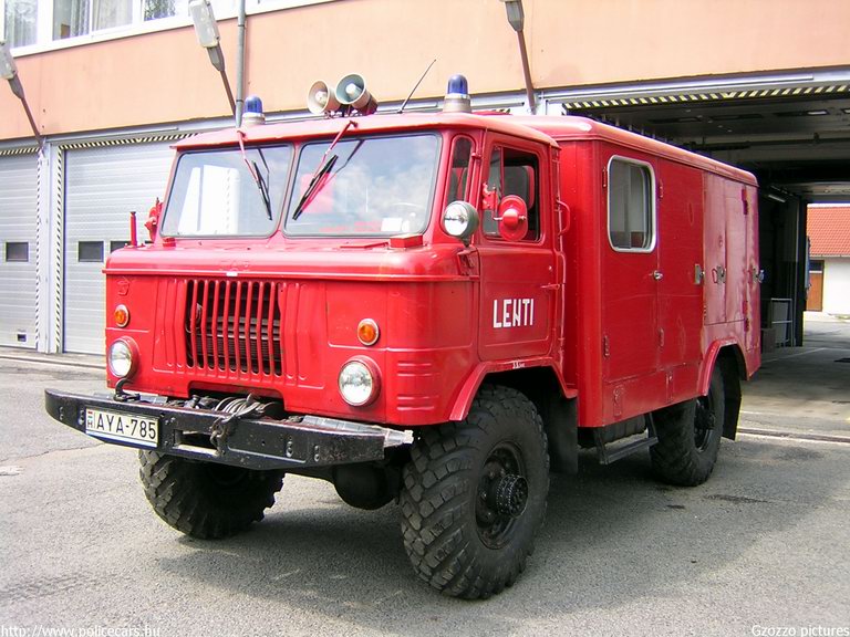 GAZ-66, Lenti Hivatásos Önkormányzati Tûzoltóság, fotó: Gzozzo pictures
Keywords: HÖT tûzoltóautó magyar Magyarország tûzoltó tûzoltóság AYA-785 fire firetruck Hungary hungarian