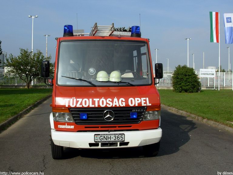 Mercedes-Benz 814D Rosenbauer 1000, Szentgotthárd, Létesítményi Tûzoltóság Opel gyár, fotó: dénes
Keywords: tûzoltóautó