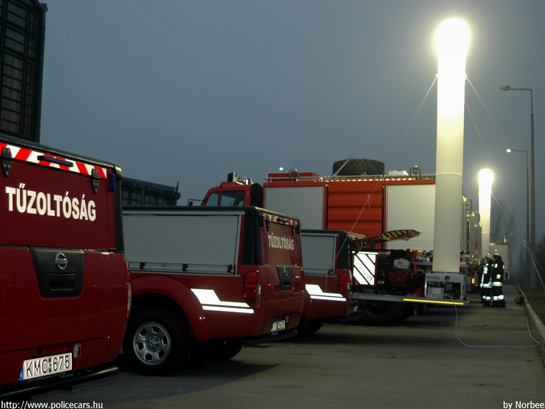 Nissan Navara, fotó: Norbee
Keywords: tûzoltóautó HÖT magyar Magyarország tûzoltó tûzoltóság KMC-675 fire firetruck Hungary hungarian