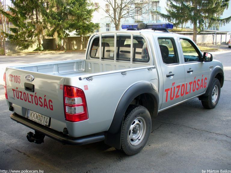 Ford Ranger, Kaposvári Hivatásos Önkormányzati Tûzoltóság, fotó: Márton Balázs
Keywords: tûzoltóautó HÖT magyar Magyarország tûzoltó tûzoltóság KKM-014 fire firetruck Hungary hungarian