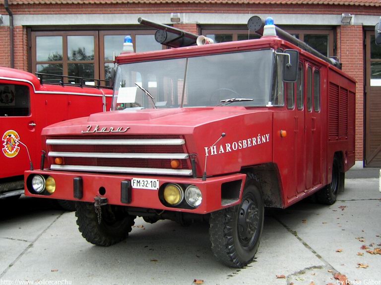 Ikarus 526, Iharosberényi Önkéntes Tûzoltó Egyesület, fotó: Passa Gábor
Keywords: tûzoltóautó tûzoltó ÖTE tûzoltóság magyar Magyarország FM32-10 hungarian Hungary fire firetruck