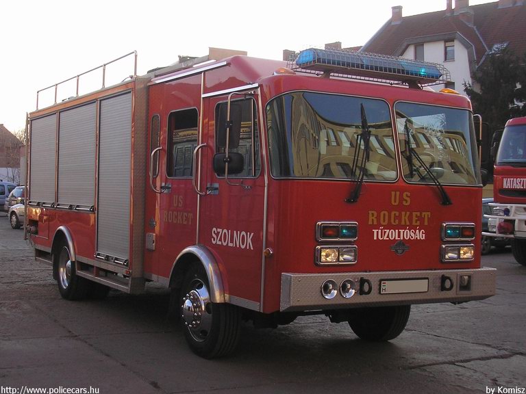ERMI, Szolnoki Hivatásos Önkormányzati Tûzoltóság, fotó: Komisz
Keywords: HÖT tûzoltóautó magyar Magyarország tûzoltó tûzoltóság  fire firetruck Hungary hungarian