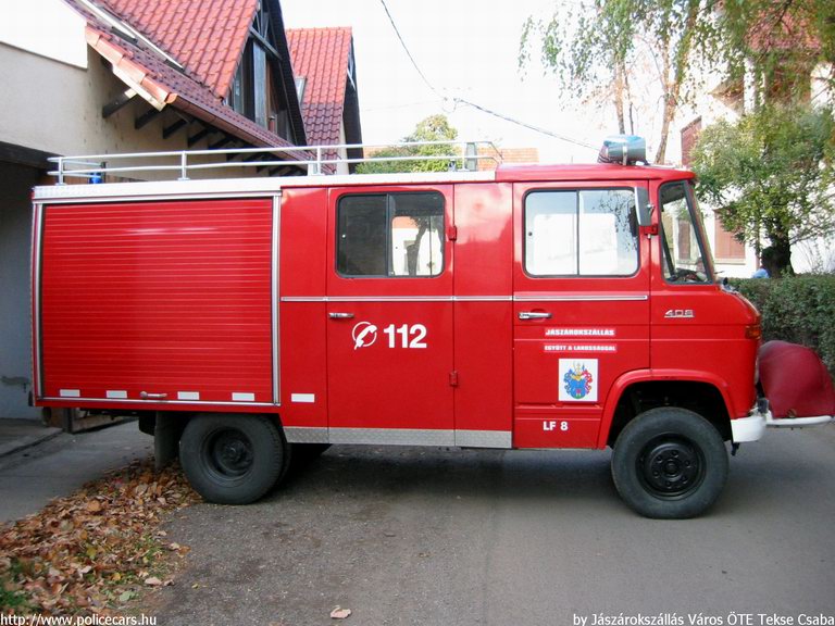 Mercedes 408 LF, Jászárokszállási Önkéntes Tûzoltó Egyesület, fotó: Tekse Csaba
Keywords: tûzoltó tûzoltóság tûzoltóautó ÖTE magyar Magyarország JXY-160 hungarian Hungary fire firetruck