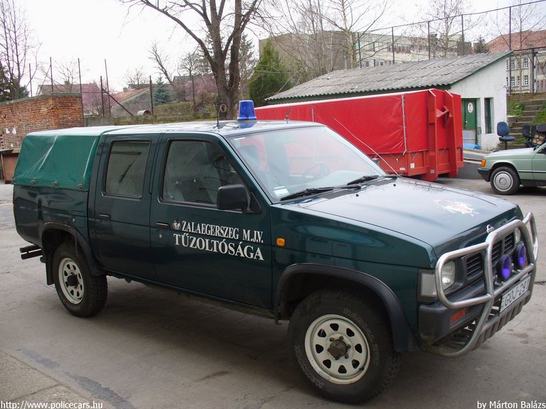 Nissan, Zalaegerszegi Hivatásos Önkormányzati Tûzoltóság, fotó: Márton Balázs
Keywords: HÖT tûzoltóautó magyar Magyarország tûzoltó tûzoltóság GOJ-291 fire firetruck Hungary hungarian