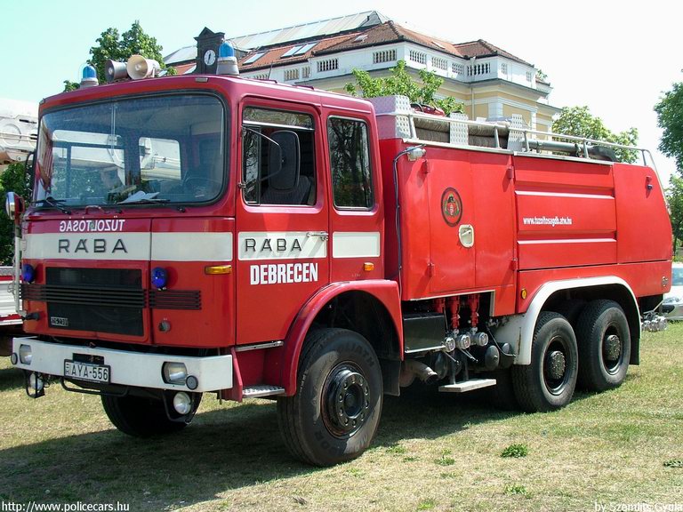 Rába, Debreceni Hivatásos Önkormányzati Tûzoltóság, fotó: Szemlits Gyula
Keywords: HÖT tûzoltóautó magyar Magyarország tûzoltó tûzoltóság AYA-556 fire firetruck Hungary hungarian