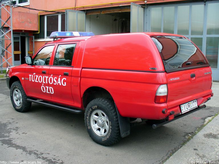 Mitsubishi L-200, Ózdi Hivatásos Önkormányzati Tûzoltóság, fotó: Márton Balázs
Keywords: tûzoltóautó HÖT magyar Magyarország tûzoltó tûzoltóság IUR-177 fire firetruck Hungary hungarian