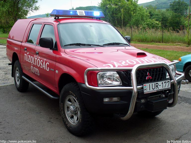 Mitsubishi L-200, Ózdi Hivatásos Önkormányzati Tûzoltóság, fotó: Márton Balázs
Keywords: tûzoltóautó HÖT magyar Magyarország tûzoltó tûzoltóság IUR-177 fire firetruck Hungary hungarian