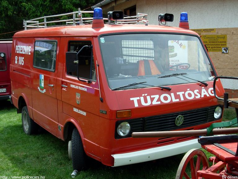 Volkswagen LT35, Peresznyei Önkéntes Tûzoltó Egyesület, fotó: dénes
Keywords: tûzoltóautó ÖTE JEC-448 hungarian Hungary fire firetruck magyar Magyarország tûzoltó tûzoltóság