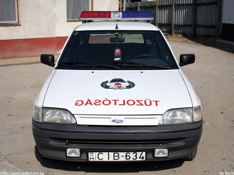 Ford Escort, Hajdúböszörményi Önkéntes Tûzoltóság, fotó: Bazsi
Keywords: tûzoltóautó ÖT magyar Magyarország tûzoltó tûzoltóság CIB-634 fire firetruck Hungary hungarian