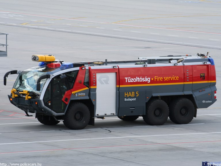Rosenbauer Panther, Budapest Airport (Ferihegy) Repülõtéri Tûzoltóság, fotó: Bazsi
Keywords: tûzoltóautó létesítményi