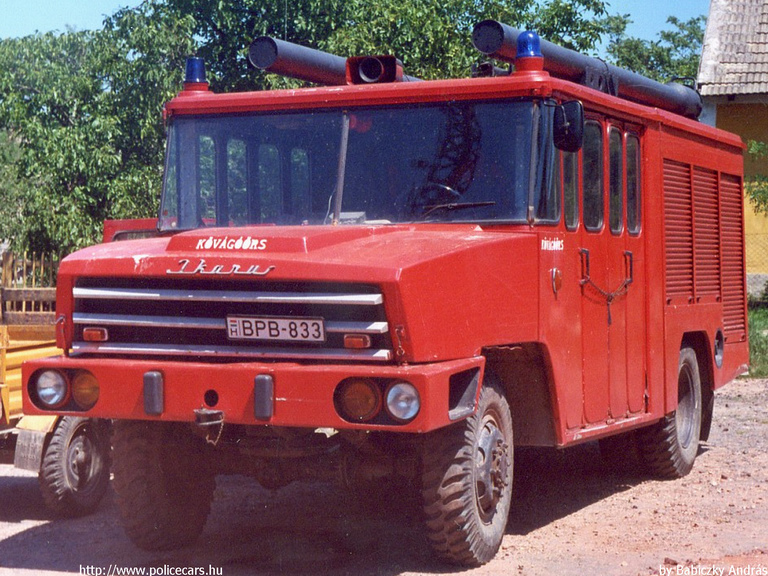 Ikarus 526, Kõvágóõrsi Önkéntes Tûzoltó Egyesület, fotó: Babiczky András
Keywords: tûzoltóság tûzoltóautó ÖTE BPB-833 hungarian Hungary fire firetruck magyar Magyarország tûzoltó tûzoltóság