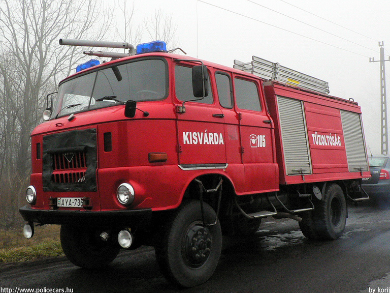 Ifa W50, Kisvárdai Hivatásos Önkormányzati Tûzoltóság, fotó: korij
Keywords: tûzoltóautó tûzoltó HÖT magyar Magyarország tûzoltóság AYA-736 fire firetruck Hungary hungarian