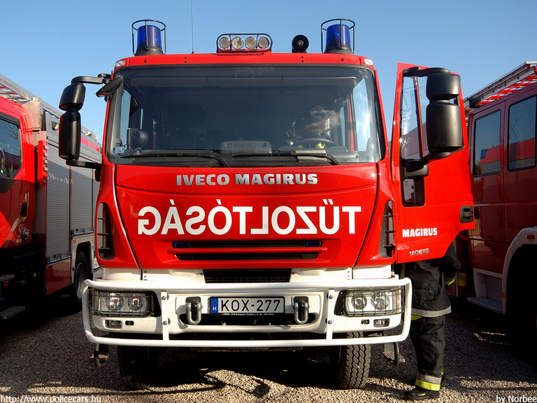 Iveco, fotó: Norbee
Keywords: tûzoltóautó tûzoltó HÖT ÖT tûzoltóság magyar Magyarország KOX-277 fire firetruck Hungary hungarian