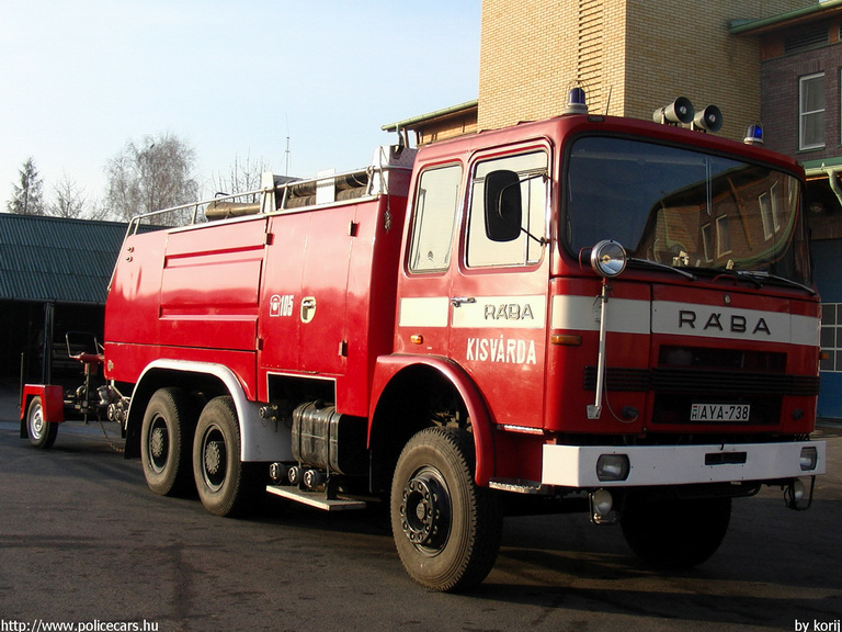 Rába, Kisvárdai Hivatásos Önkormányzati Tûzoltóság, fotó: korij
Keywords: tûzoltóautó tûzoltó HÖT tûzoltóság magyar Magyarország AYA-738 fire firetruck Hungary hungarian