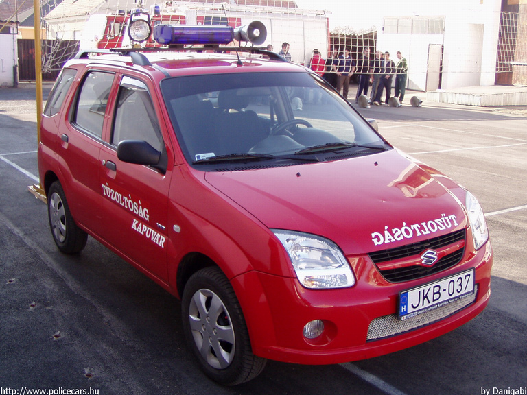 Suzuki Ignis, Kapuvári Hivatásos Önkormányzati Tûzoltóság, fotó: Danigabi
Keywords: tûzoltóautó tûzoltó HÖT tûzoltóság magyar Magyarország JKB-037 fire firetruck Hungary hungarian