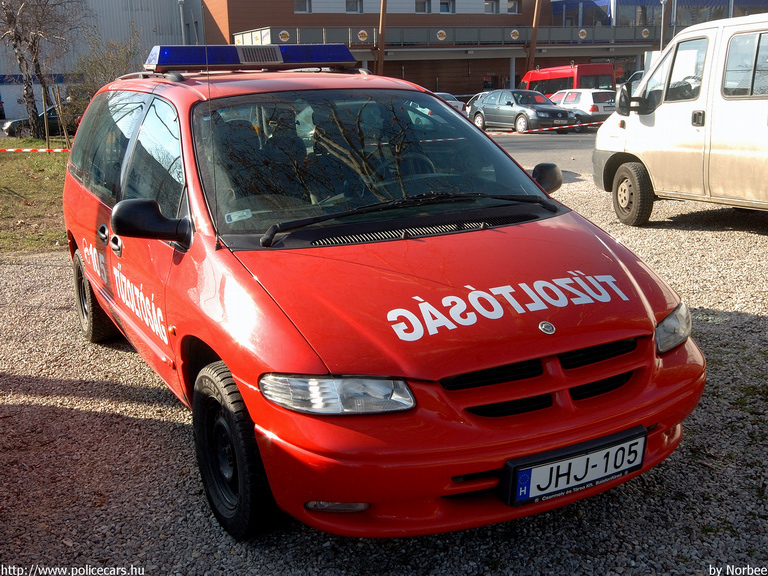 Chrysler, Balatonfüredi Önkéntes Tûzoltóság, fotó: Norbee
Keywords: tûzoltóautó tûzoltó ÖT tûzoltóság magyar Magyarország JHJ-105 fire firetruck Hungary hungarian