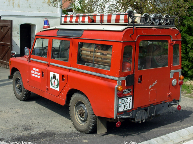 Land Rover Series II, Pinkamindszenti Önkéntes Tûzoltóegylet, fotó: dénes
Keywords: tûzoltóautó ÖTE tûzoltóság tûzoltó DZB-051 hungarian Hungary fire firetruck magyar Magyarország