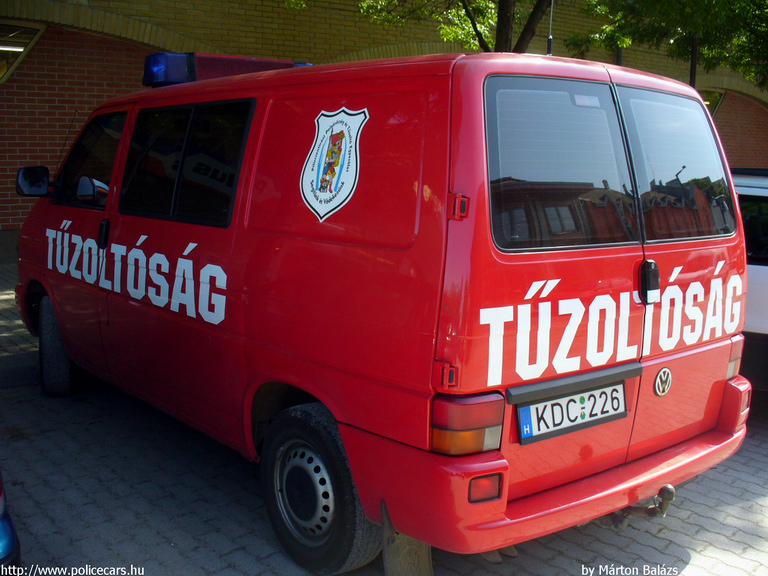 VW Transporter T4, Pilisszentiváni Önkéntes Tûzoltó Egyesület, fotó: Márton Balázs
Keywords: tûzoltó tûzoltóság tûzoltóautó ÖTE magyar Magyarország KDC-226 hungarian Hungary fire firetruck