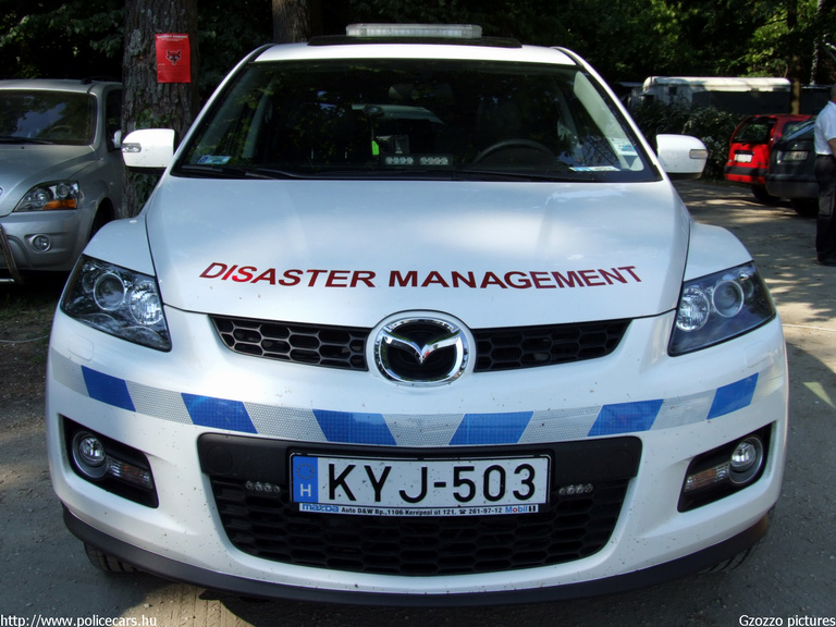 Mazda CX-7, Országos Katasztrófavédelmi Fõigazgatóság, fotó: Gzozzo pictures
Keywords: tûzoltóautó katasztrófavédelem magyar Magyarország KYJ-503