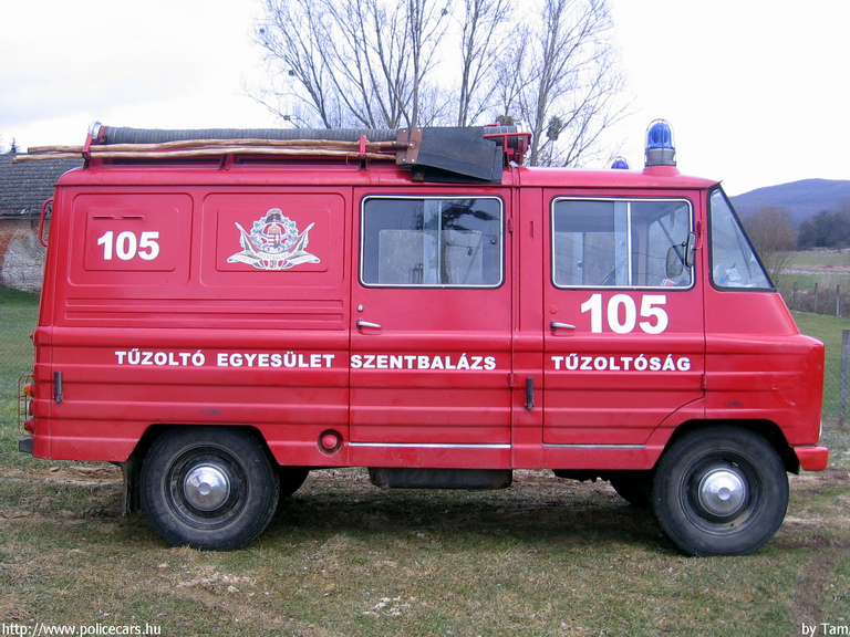 Zuk, [url=http://szentbalazsote.extra.hu/]Szentbalázsi Önkéntes Tûzoltó Egyesület[/url], fotó: Tam
Keywords: tûzoltóautó ÖTE tûzoltóság tûzoltó CCS-687 hungarian Hungary fire firetruck magyar Magyarország